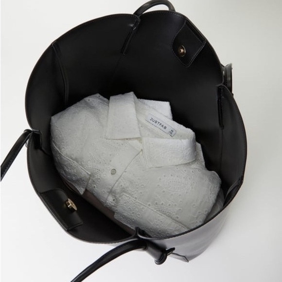 JustFab Minimal Knot Tote in Black NWT - Picture 5 of 11